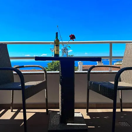 Vjekoslav شقة كرك