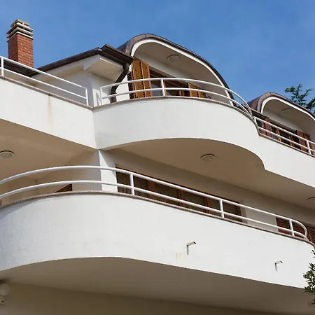 Vjekoslav Apartamento