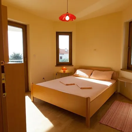 Vjekoslav * クルク